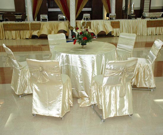 SATIAN CHAIR COVER WITH RIBBON