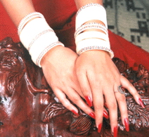 IVORY SPECIAL BANGLES