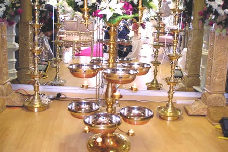 GOLDEN CANDLE STAND