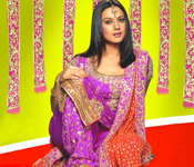 BOLLYWOOD ACTRESS PREITY ZINTA EMBROIDERED SUIT